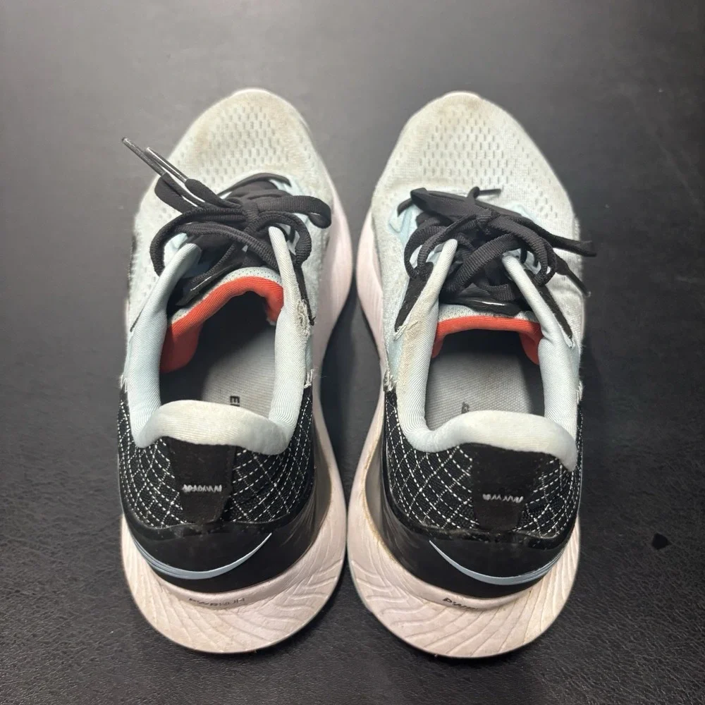 Saucony good send